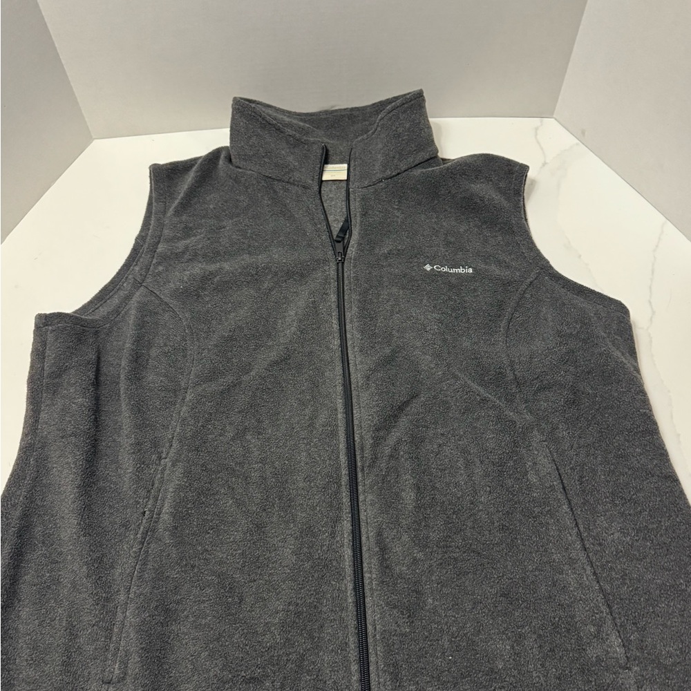 Columbia Charcoal Fleece Vest